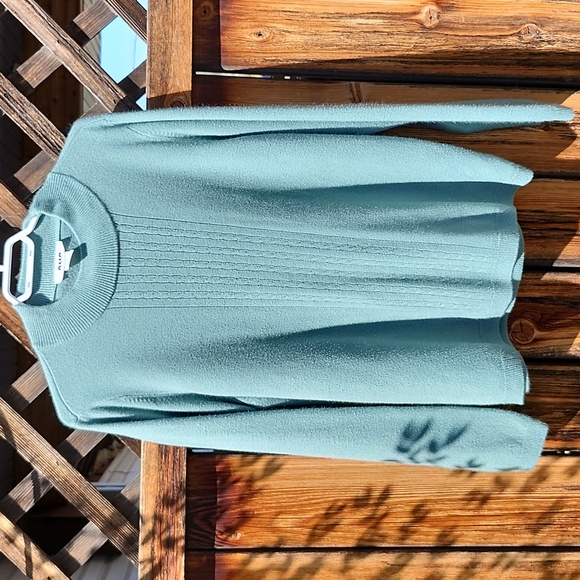 ⭐️Alia Green Sweater - Picture 6 of 8